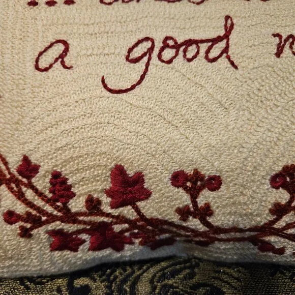 Pottery Barn '...and to all a good night' Lumbar Pillow, 9"x13" - Picture 3 of 5